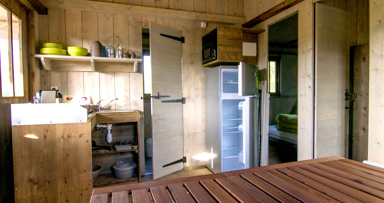 Chartreux Chalet with private garden and terrace, campsite Isère