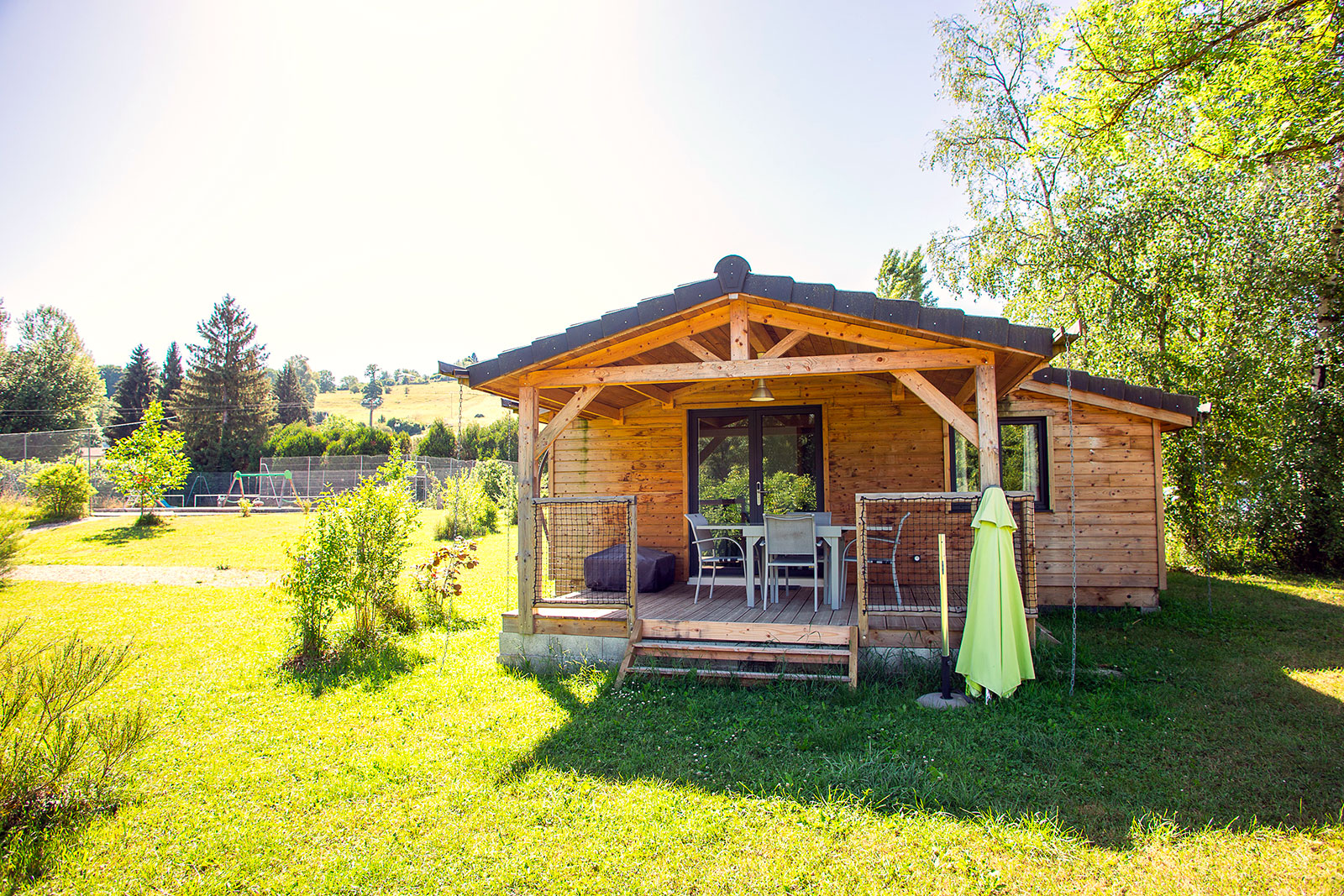Terrasse boisée du Chalet Libella — nature et tranquillité