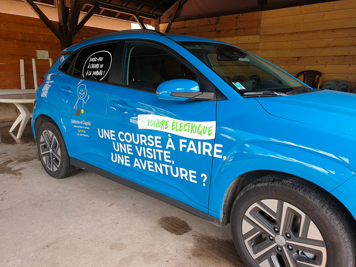 Electric vehicle charging station at Détente et Clapotis campsite, Lac de Paladru