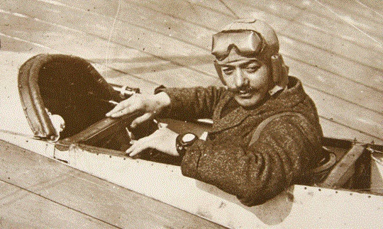 Adolphe Pégoud, pionnier de l'aviation né à Montferrat, Isère — figure emblématique locale