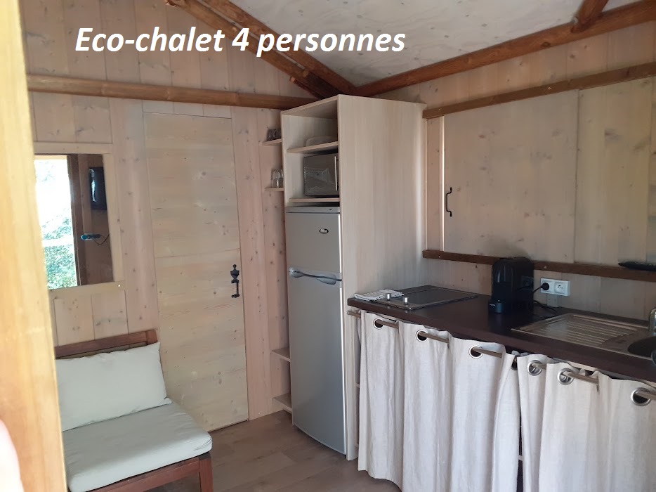 Bedroom in the eco-chalet, nature accommodation Lac de Paladru